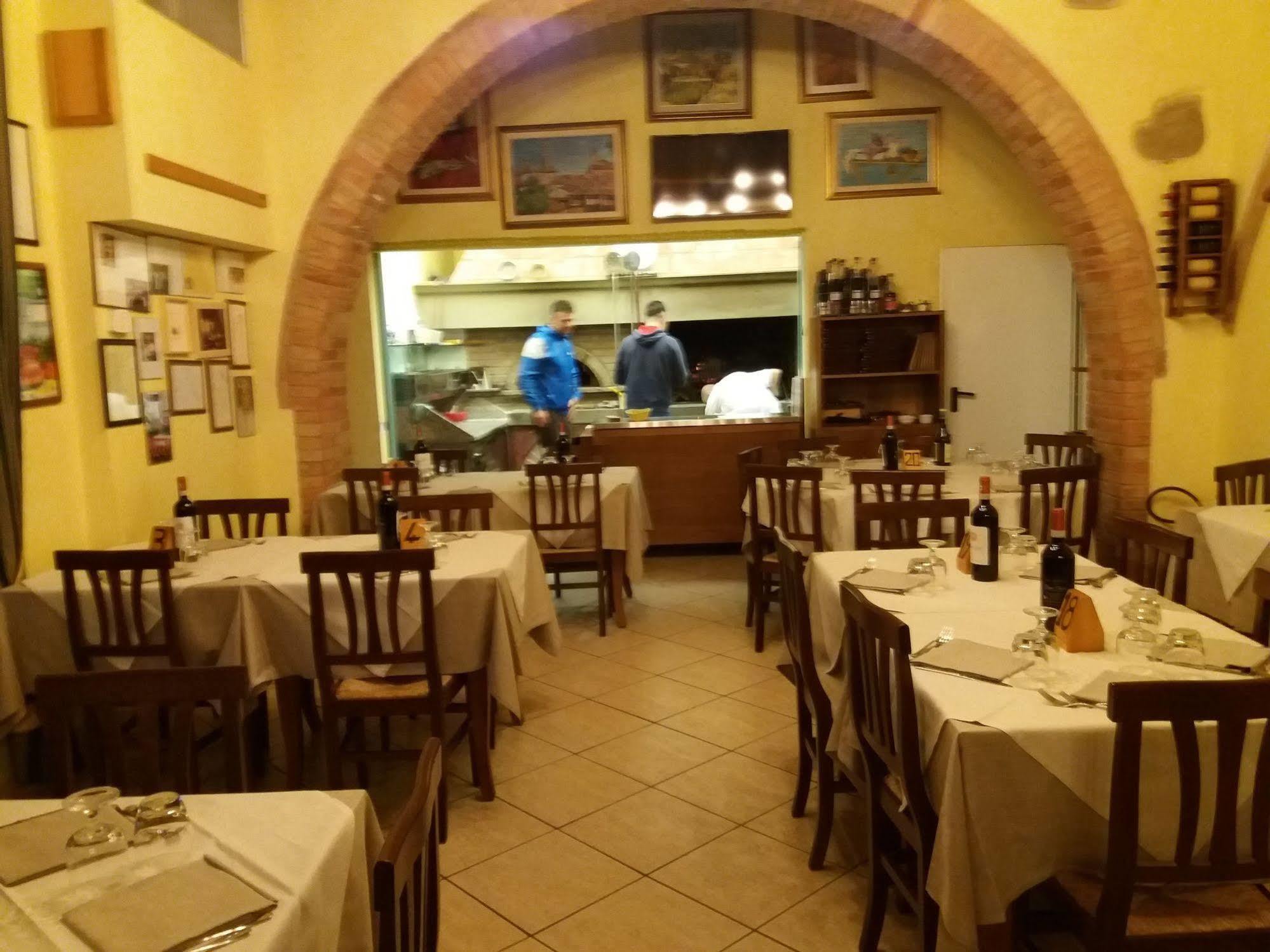 Appart hôtel Oasi Del Grillo